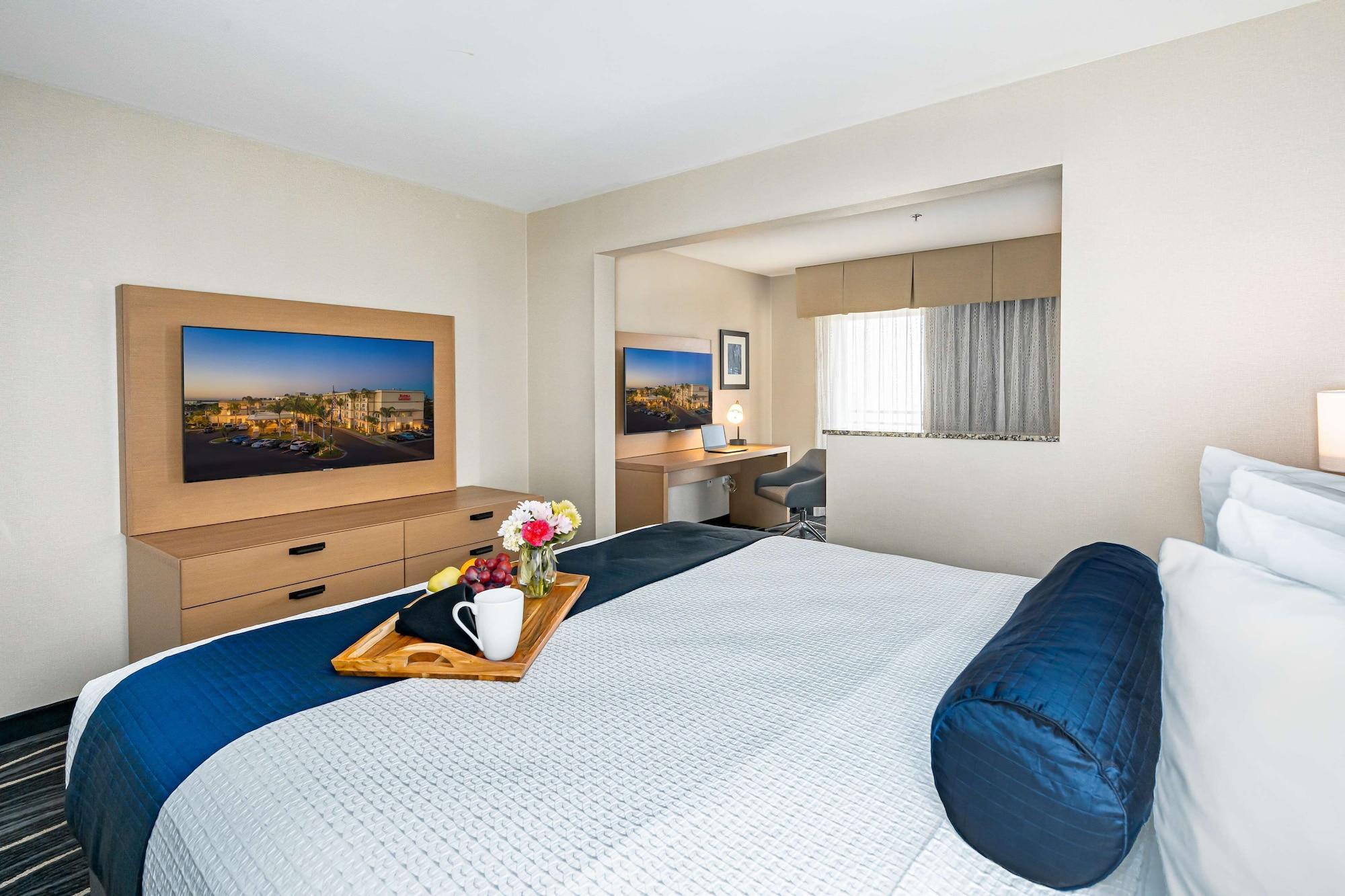 Best Western Plus Marina Gateway Hotel National City Exteriér fotografie